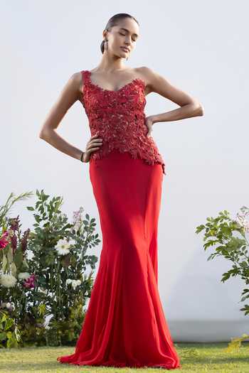 Amrta By Guneet Kondal Rouge Muse Embroidered Cutwork Top With Skirt 