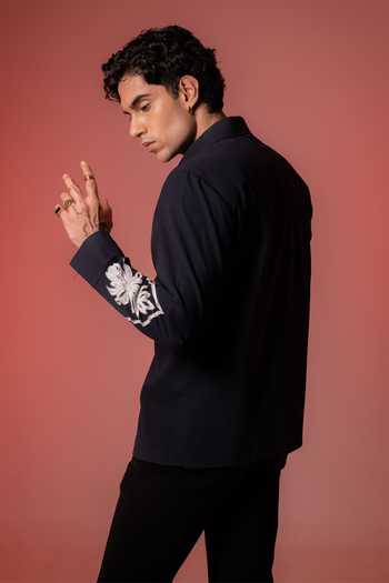 Hilo Design Botan Embroidered Shirt 