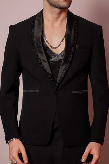 Hilo Design Black Shadow Luxe Embroidered Blazer at Aza Fashions Hilo Design_Black Shadow Luxe Embroidered Blazer _at_Aza_Fashions