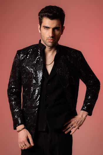 Hilo Design Black Glitz Sequin Embroidered Blazer Set Online at Aza Fashions Hilo Design_Black Glitz Sequin Embroidered Blazer Set _Online_at_Aza_Fashions