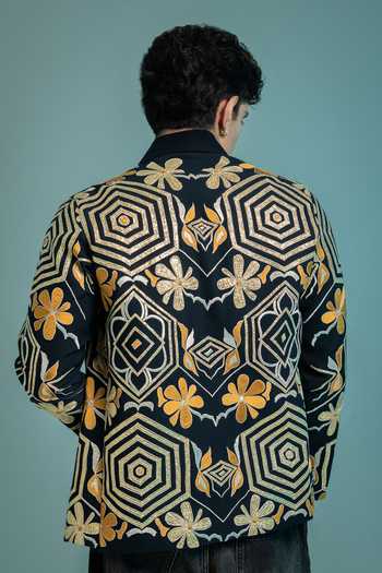 Hilo Design Nyro Thread Embroidered Shacket