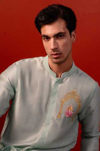 Buy_Hilo Design_Green Silk Thread Embroidered Kurta _Online_at_Aza_Fashions