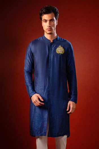 Hilo Design_Blue Silk Durja Thread Embroidered Kurta _Online_at_Aza_Fashions
