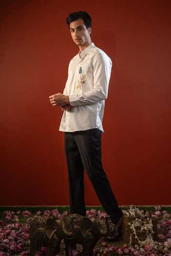 Hilo Design_White Cotton Gunina Thread Embroidered Shirt _Online_at_Aza_Fashions