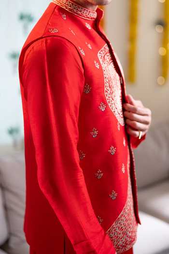 Buy_Hilo Design_Gold Silk Rangrez Falling Raw Nehru Jacket With Kurta _Online_at_Aza_Fashions
