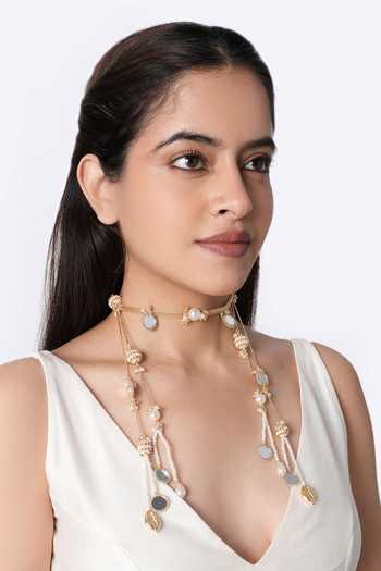 Vaidaan Kanak Embellished Choker 