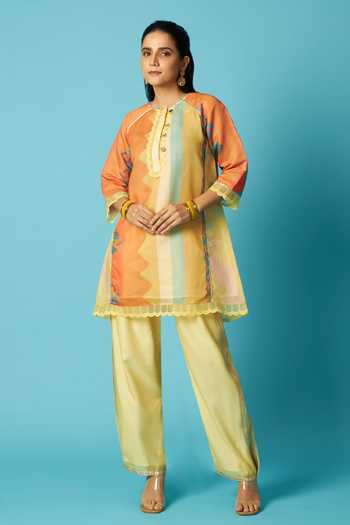 Shop_Vedika M_Multi Color Chanderi Round Neck, Yes Printed Kurta Set _Online_at_Aza_Fashions