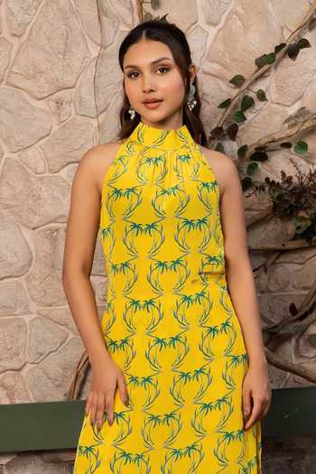 Buy Senren By Eshana Raut Yellow Organza, Crepe Tropical Print Kurta Set Online at Aza Fashions Buy_Senren By Eshana Raut_Yellow Organza, Crepe Tropical Print Kurta Set _Online_at_Aza_Fashions