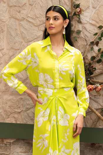 Senren By Eshana Raut_Green Crepe Floral Print Shirt And Skirt Set _Online_at_Aza_Fashions
