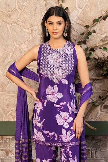 Buy Senren By Eshana Raut Purple Crepe Printed Kurta Set Online at Aza Fashions Buy_Senren By Eshana Raut_Purple Crepe Printed Kurta Set _Online_at_Aza_Fashions