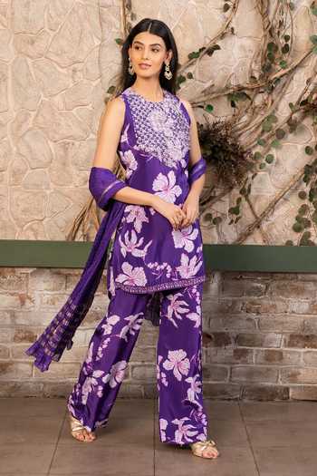 Shop Senren By Eshana Raut Purple Crepe Printed Kurta Set Online at Aza Fashions Shop_Senren By Eshana Raut_Purple Crepe Printed Kurta Set _Online_at_Aza_Fashions