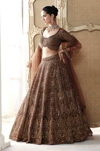 Basanti Kapde aur Koffee Brown Silk, Net Scoop Neck Cocoa Royale Embroidered Lehenga Set at Aza Fashions Basanti Kapde aur Koffee_Brown Silk, Net Scoop Neck Cocoa Royale Embroidered Lehenga Set _at_Aza_Fashions