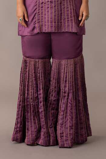 A Humming Way Wine Organza, Georgette, Satin, Bemberg Hamada Embroidered Kurta Set With Cape Online at Aza Fashions A Humming Way_Wine Organza, Georgette, Satin, Bemberg Hamada Embroidered Kurta Set With Cape _Online_at_Aza_Fashions