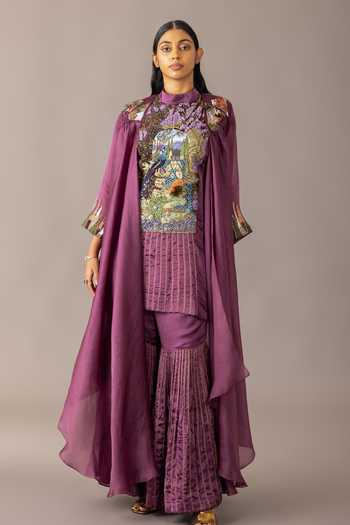 A Humming Way Wine Hamada Embroidered Kurta Set With Cape 