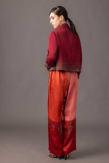 A Humming Way Embroidered Jacket Set 