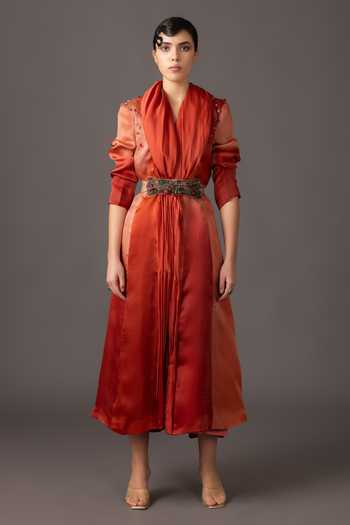A Humming Way Embellished Dress With Belt 