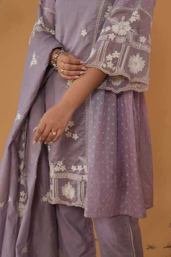 Banera_Purple Chanderi V-neck Clara Embroidered Kurta Set _Online_at_Aza_Fashions