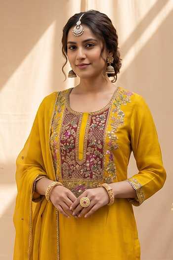 Mandira Wirk Yellow Chanderi Round Neck, Yes Floral Embroidered Kurta Set Online at Aza Fashions Mandira Wirk_Yellow Chanderi Round Neck, Yes Floral Embroidered Kurta Set _Online_at_Aza_Fashions