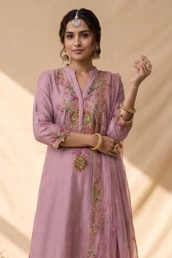 Mandira Wirk Purple Chanderi Split V-neck Resham Embroidered Kurta Set Online at Aza Fashions Mandira Wirk_Purple Chanderi Split V-neck Resham Embroidered Kurta Set _Online_at_Aza_Fashions