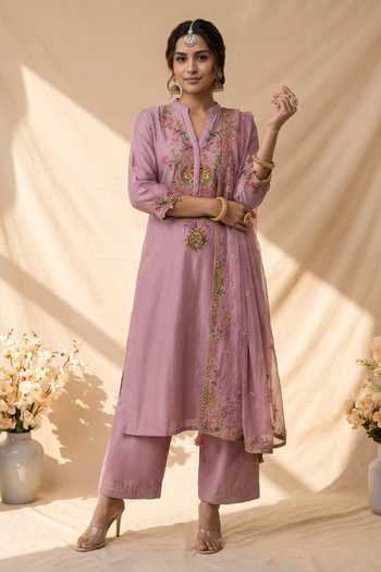 Mandira Wirk Resham Embroidered Kurta Set