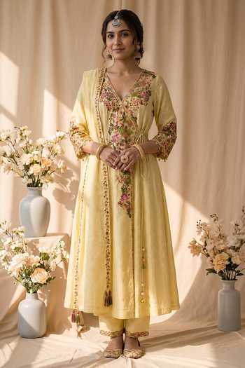 Mandira Wirk Resham Embroidered Angarkha Set