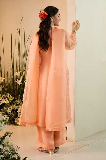 Meghstudio Bella Floral Sequin Work Kurta Set