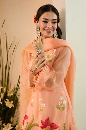 Shop Meghstudio Peach Organza V-neck Bella Floral Sequin Work Kurta Set Online at Aza Fashions Shop_Meghstudio_Peach Organza V-neck Bella Floral Sequin Work Kurta Set _Online_at_Aza_Fashions