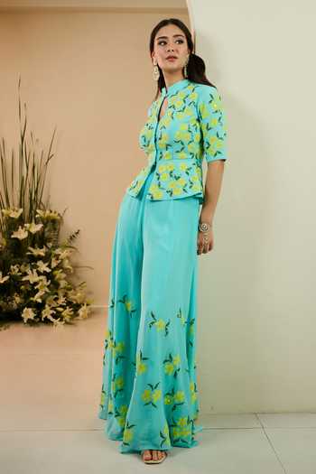 Meghstudio_Blue Crepe Mandarin Collar, Bloom Floral Embroidered Peplum Kurta And Palazzo Set _Online_at_Aza_Fashions