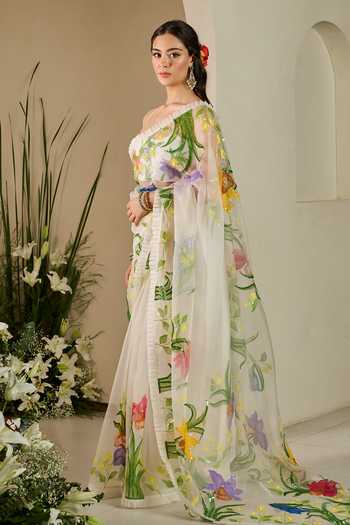 Buy_Meghstudio_White Organza Sweetheart Neck 3d Floral Embroidered Saree And Blouse Set _Online_at_Aza_Fashions