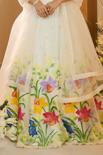 Shop_Meghstudio_White Organza Sweetheart Neck Eden Sequin Gathered Embroidered Lehenga _Online_at_Aza_Fashions