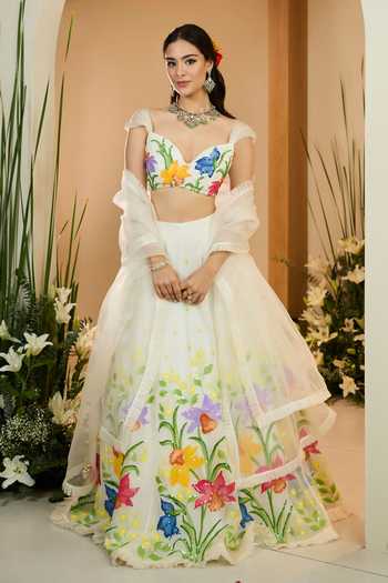 Meghstudio_White Organza Sweetheart Neck Eden Sequin Gathered Embroidered Lehenga _at_Aza_Fashions