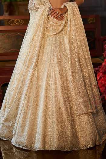 Buy_Seema Gujral_Ivory Net Sweetheart Neck Crystal Embroidered Lehenga Set 