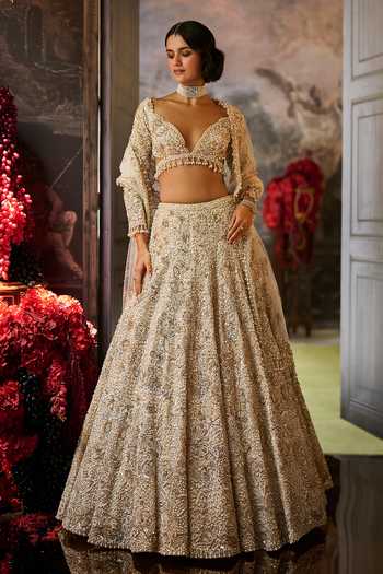Shop Seema Gujral Ivory Net Sweetheart Neck Sequin Embroidered Lehenga Set Online at Aza Fashions Shop_Seema Gujral_Ivory Net Sweetheart Neck Sequin Embroidered Lehenga Set _Online_at_Aza_Fashions