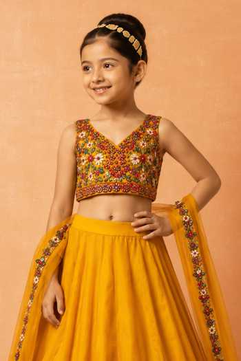 Quench A Thirst Yellow Satin, Net, Modal 3d Applique Work Lehenga Set Online at Aza Fashions Quench A Thirst_Yellow Satin, Net, Modal 3d Applique Work Lehenga Set _Online_at_Aza_Fashions
