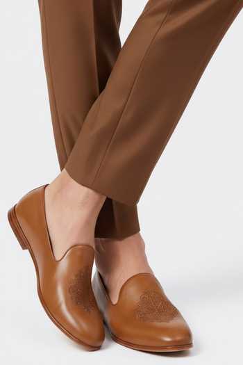 Bubber Couture Wesley Embroidered Juttis