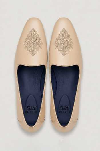 Bubber Couture Mikel Thread Embroidered Juttis 