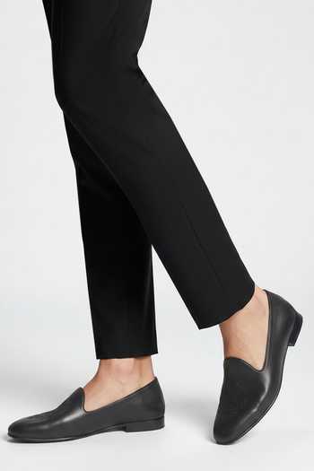 Bubber Couture Grey Hollis Embroidered Juttis Online at Aza Fashions Bubber Couture_Grey Hollis Embroidered Juttis _Online_at_Aza_Fashions