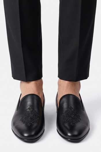 Buy Bubber Couture Black Idris Embroidered Juttis Online at Aza Fashions Buy_Bubber Couture_Black Idris Embroidered Juttis _Online_at_Aza_Fashions
