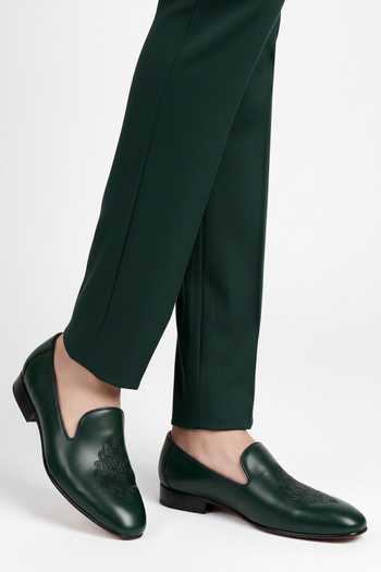 Bubber Couture Green Kingsley Embroidered Juttis Online at Aza Fashions Bubber Couture_Green Kingsley Embroidered Juttis _Online_at_Aza_Fashions