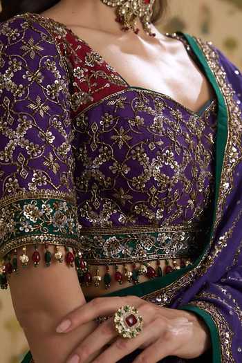 Shop Aayushi Maniar Purple Organza, Silk Square Neck Raw Blouse And Saree Set Online at Aza Fashions Shop_Aayushi Maniar_Purple Organza, Silk Square Neck Raw Blouse And Saree Set _Online_at_Aza_Fashions