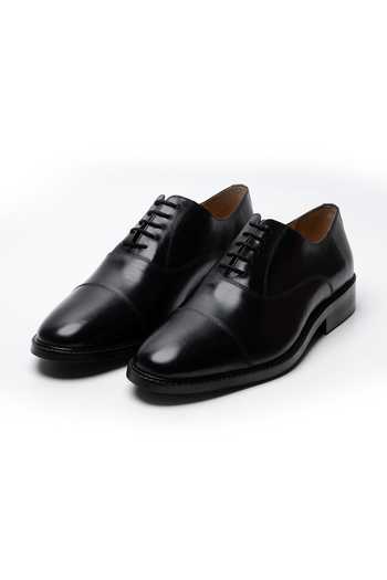Dapper Shoes Cap Toe Leather Oxfords 