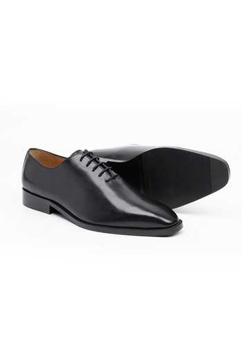 Buy Dapper Shoes Black Wholecut Leather Oxfords Online at Aza Fashions Buy_Dapper Shoes_Black Wholecut Leather Oxfords _Online_at_Aza_Fashions