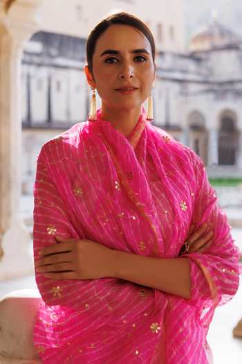 Geroo Jaipur_Pink Silk, Cotton Mothra Pattern Saree With Blouse _Online_at_Aza_Fashions