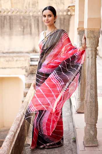 Geroo Jaipur Black Silk Round Neck Leheriya Stripe Pattern Saree With Blouse Online at Aza Fashions Geroo Jaipur_Black Silk Round Neck Leheriya Stripe Pattern Saree With Blouse _Online_at_Aza_Fashions