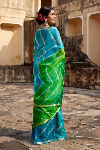 Geroo Jaipur Stripe Pattern Saree With Blouse 