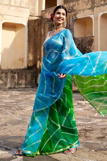 Buy_Geroo Jaipur_Blue Round Neck Stripe Pattern Saree With Blouse _Online_at_Aza_Fashions