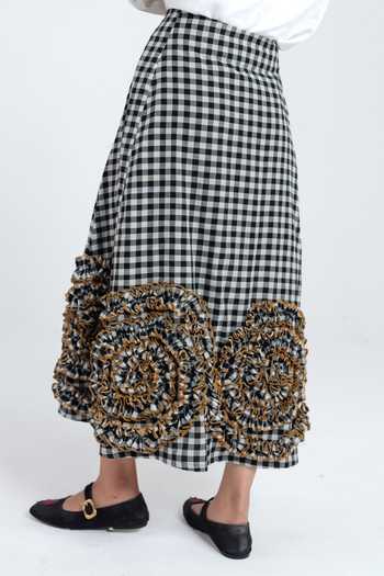 Buy_Jodi_Black Cotton Groove Handloom Skirt _Online_at_Aza_Fashions