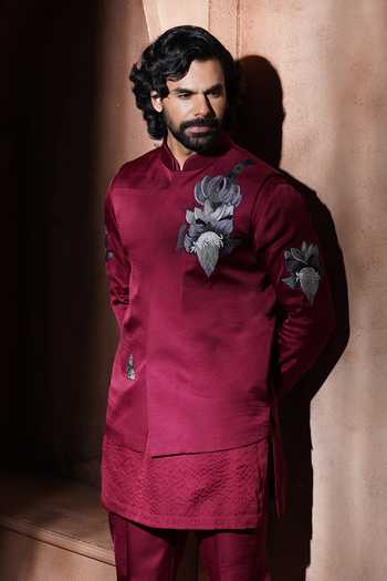 Varoin Marwah_Red Velvet The Throne Of Leaves Embroidered Nehru Jacket _Online_at_Aza_Fashions