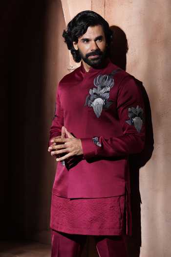 Shop_Varoin Marwah_Red Velvet The Throne Of Leaves Embroidered Nehru Jacket _Online_at_Aza_Fashions