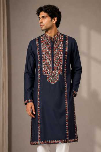 Varoin Marwah Blue Floral Embroidred Kurta 